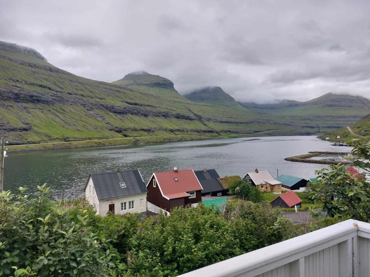Fjord Guesthouse Funningsfjordur Buitenkant foto